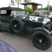 05 Vienas šalia kito - du „Bentley 6.5 Tourer“ (abu 1929 m.)