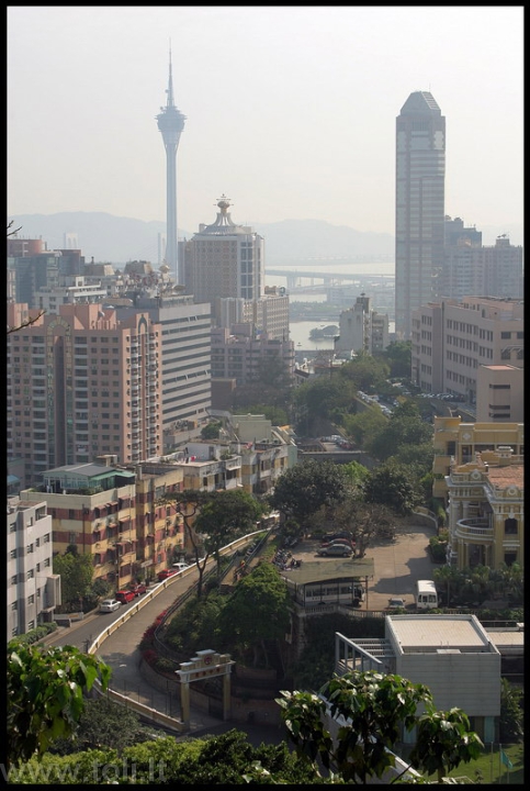 kinija71 Miestas turi ir nuosavą televizijos bokštą