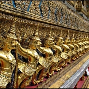 Bankokas. Didžiųjų karaliaus rūmų kompleksas, Smaragdinio Budos šventykla