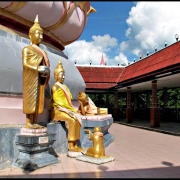 Samujis. Wat Phra Yai šventykla